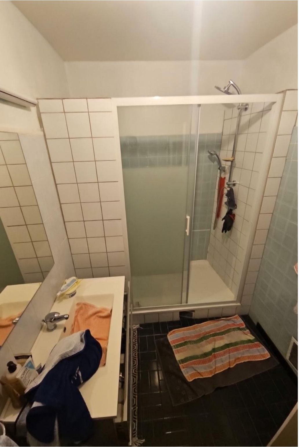 Avant - Salle de bain transformée